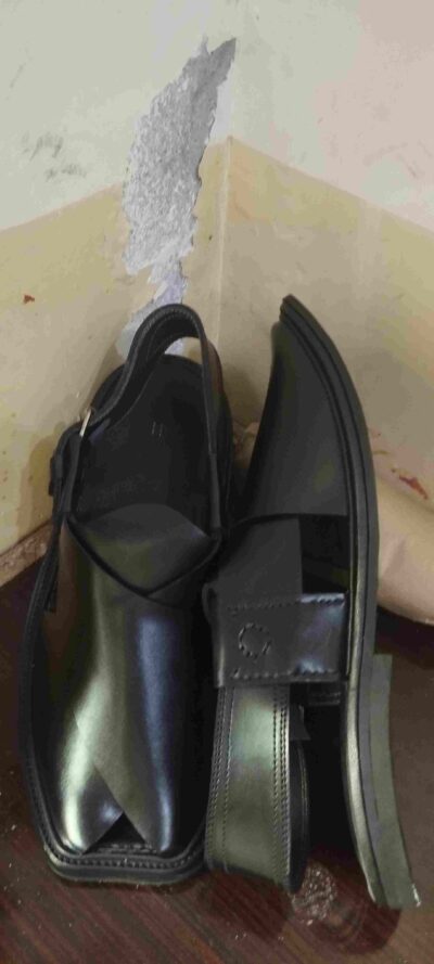 Authentic Black Charsadda Peshawari Chappal | Handcrafted Premium Leather